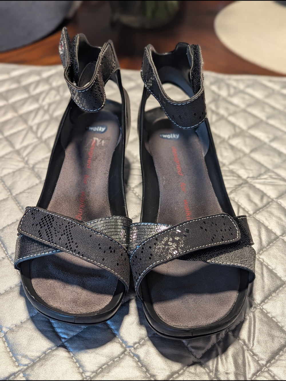Wolky Black Metallic Leather Ankle Strap Wedge Sandals. Walking Shoe. Sz 38.